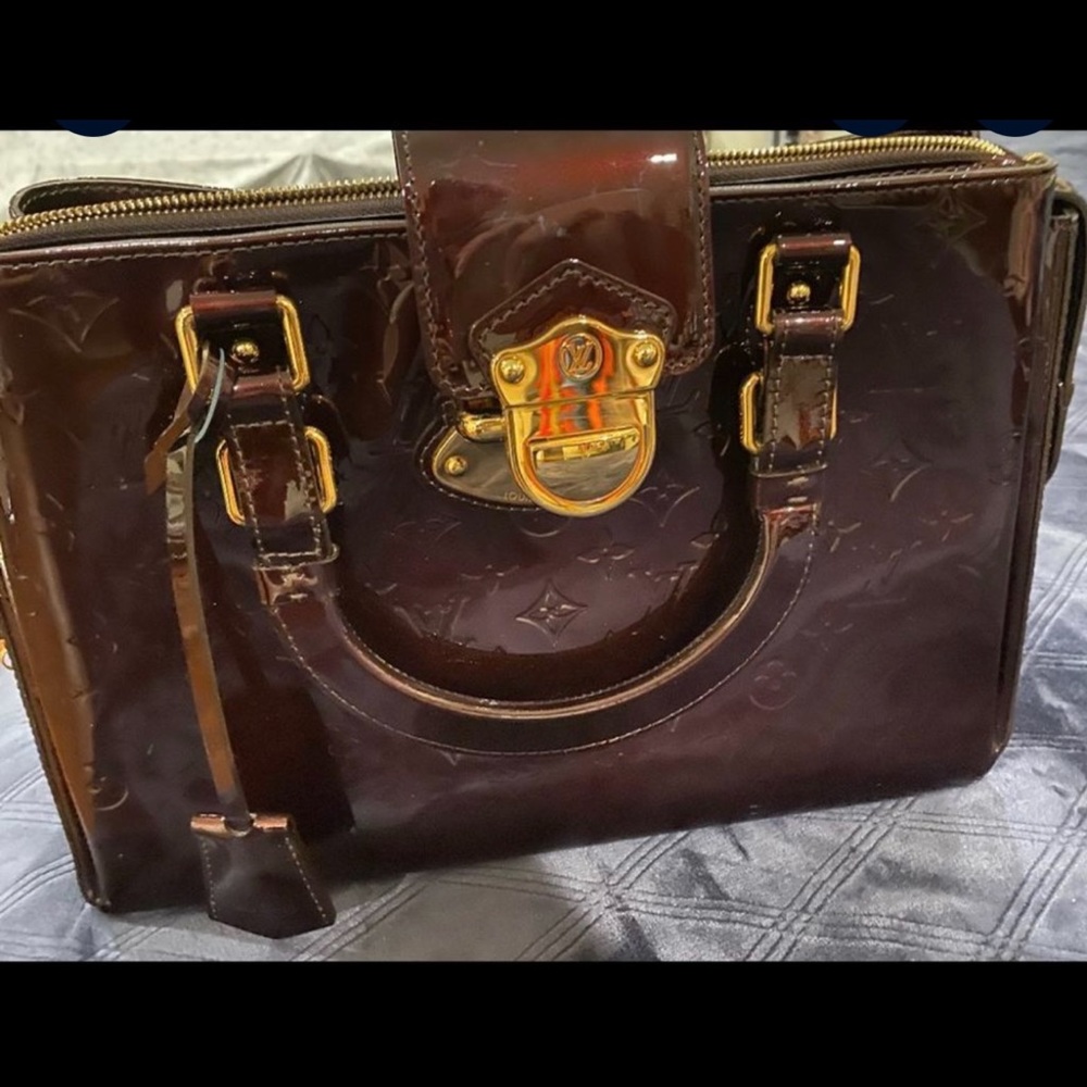 Louis vuttion authentic